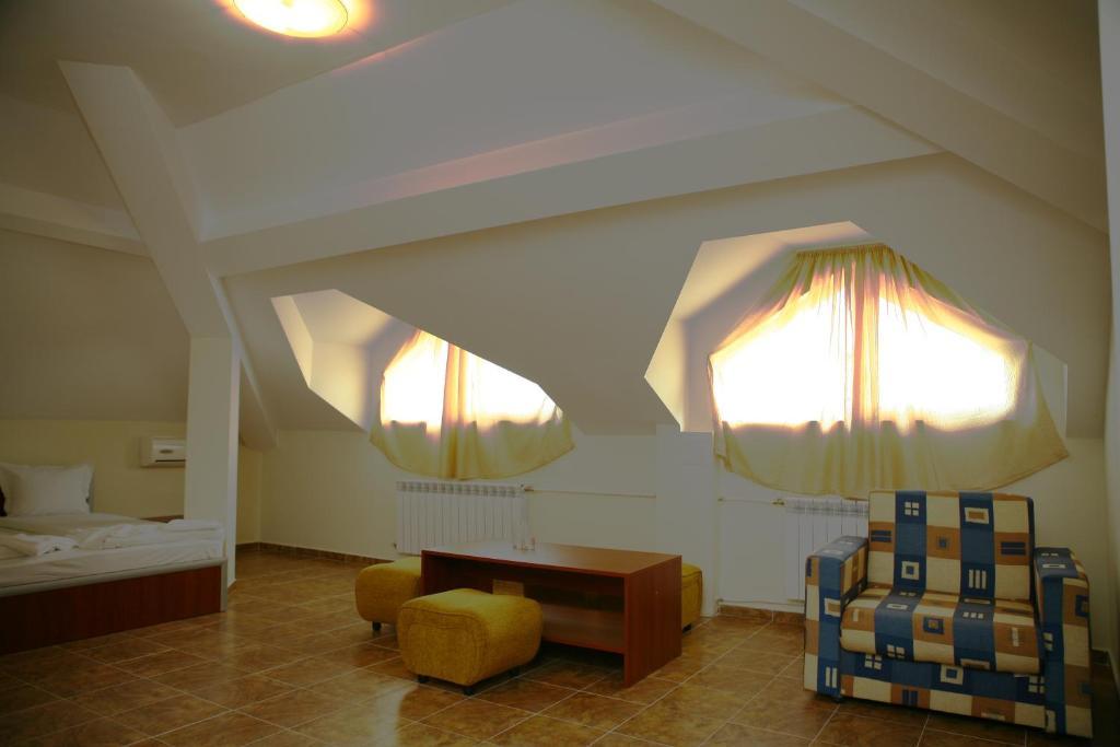 Hotel Queen Aydemir Ruang foto