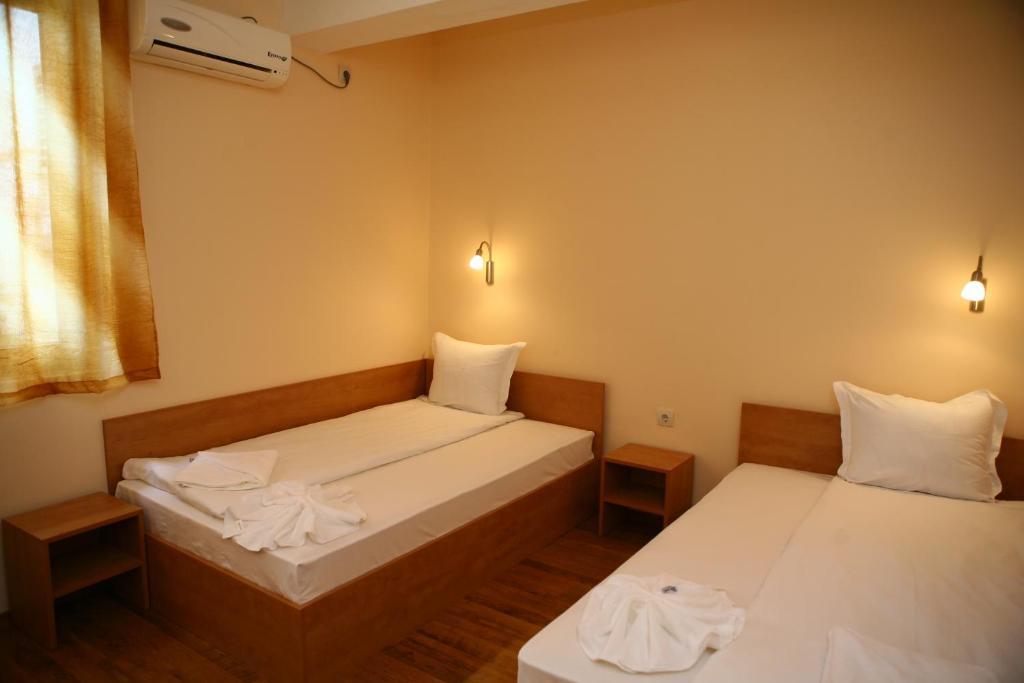 Hotel Queen Aydemir Ruang foto